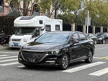 Трансфер, пассажирские перевозки: Легковое авто, 4 Мест — 1
