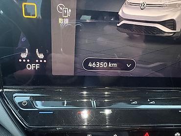 mini ev: Volkswagen ID.4: 2022 г., Автомат, Электромобиль, Кроссовер — 10