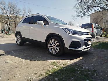 трекер авто: Chevrolet Trax: 2019 г., 1.4 л, Автомат, Бензин, Кроссовер — 2