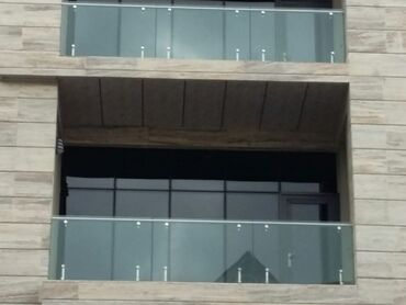 Pilləkən məhəccərləri: Mərmər pilləkənlər və eyvanlar üçün müasir məhəccər sistemləri - — 4