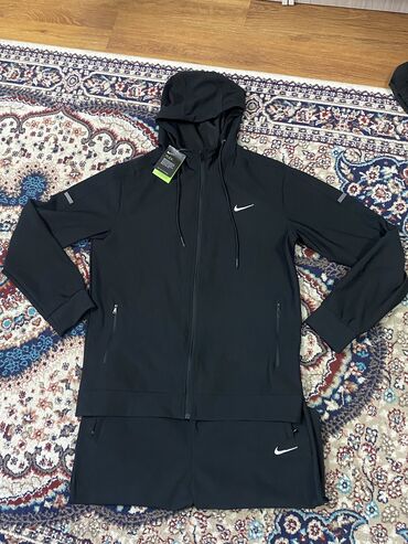 двойка спортивные: Мужской спортивный костюм, 2XL (EU 44), Nike, Новый, цвет - Черный, Самовывоз, Платная доставка