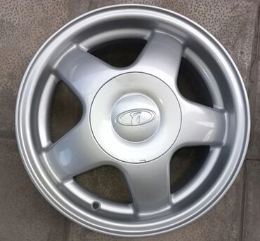 hundai diski: İşlənmiş Disk VAZ (LADA) R 14, 4 Boltlu