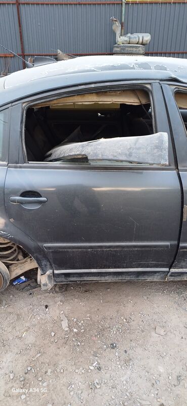 Стекла и комплектующие: Стекло Заднее Volkswagen, 1998 г., Б/у, Оригинал — 8