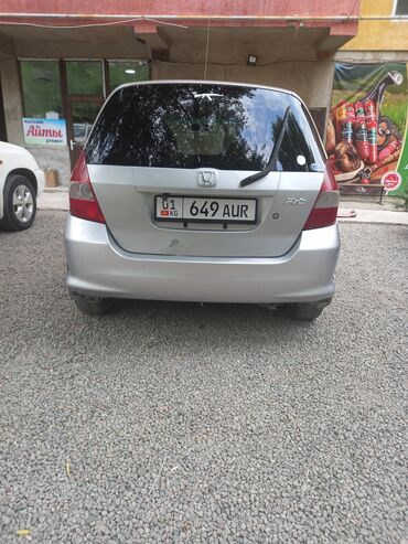 Honda: Honda Fit: 2003 г., 1.3 л, Вариатор, Бензин, Хэтчбэк