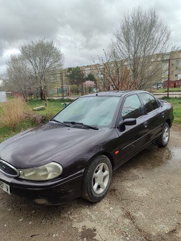 Ford: Ford Mondeo: 1997 г., 1.8 л, Механика, Бензин, Седан
