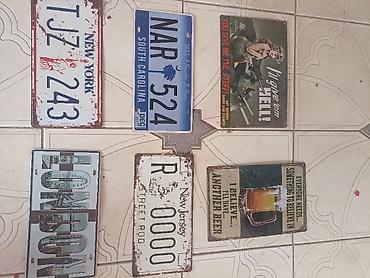 vinil divar: Retro üslubda metal dekor lövhələri və nömrə nişanı temalı tablolar — 2