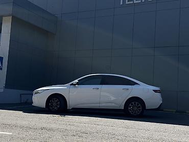 автомобили электро: Geely Geometry E: 2022 г., Автомат, Электромобиль, Седан — 2