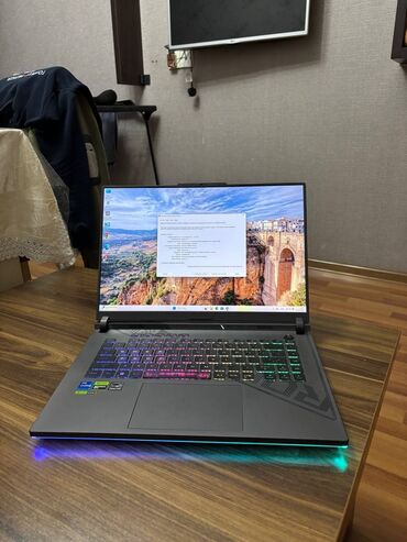 Modemlər və şəbəkə avadanlıqları: Acer Nitro, 15.6 ", Intel Core i7, 512 GB