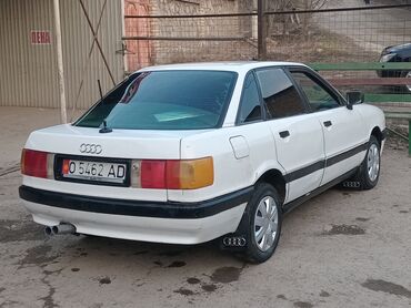 Audi: Audi 80: 1989 г., 1.8 л, Механика, Бензин, Седан