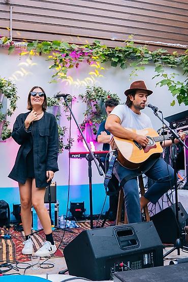 eğlence iş ilanları: Gitar ifaçısı, 5 ildən artıq təcrübə — 1