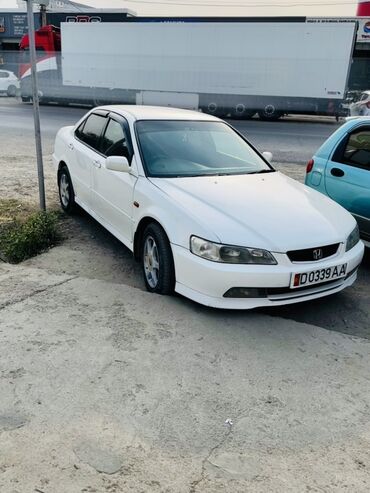 китай машины: Honda Accord: 2002 г., Седан