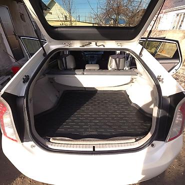 Toyota: Toyota Prius: 2012 г., 1.8 л, Вариатор, Гибрид, Хэтчбэк — 9