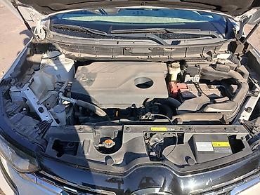 infiniti 35: Renault : 2019 г., 2 л, Вариатор, Бензин, Внедорожник — 6