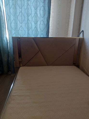 ucuz kravatlar: Б/у, Двуспальная кровать, Без подьемного механизма, С матрасом, Без выдвижных ящиков, Турция