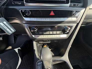 06: Hyundai Sonata: 2022 г., 2 л, Автомат, Газ, Седан — 10