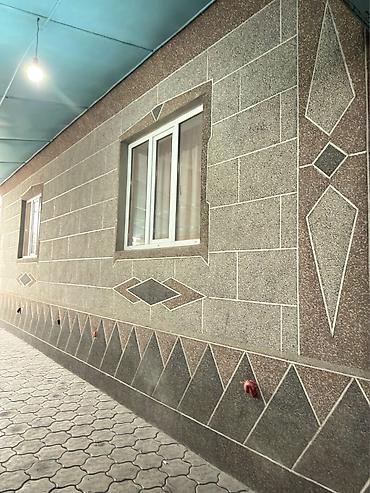 Продажа коттеджей и домов: Кирпичный дом в Новопокровке. - Планировка: 5 комнат, общая площадь — 22