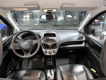 Chevrolet: Chevrolet Spark: 2018 г., 1 л, Автомат, Бензин, Хэтчбэк — 9