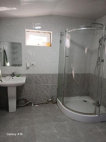 Долгосрочная аренда домов: Сдаётся простая меблированная квартира/дом с отдельной кухней и двумя — 9