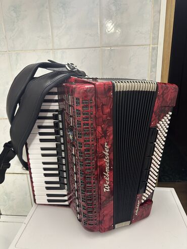 Аккордеоны: Продаю привозной Германские аккордеон Суроттогу аккордеондор баары at lalafo.kg — 18 Аккордеоны: Продаю привозной Германские аккордеон Суроттогу аккордеондор баары — 18