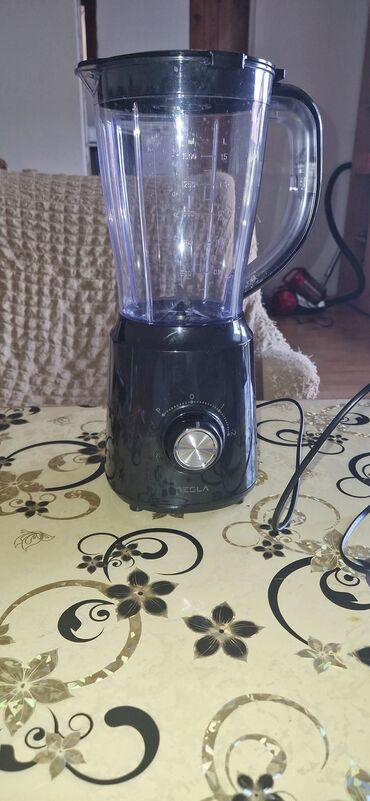 personalni aparat za kafu joy pro: Tesla blender samo jednom koriscen. stanje top