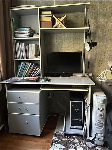 study table: Компьютерный стол, Б/у, С полками — 1