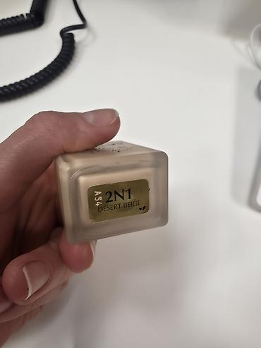 note tonal krem: Estee Lauder tonal krem — 1