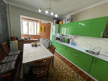 продается квартира аламедин1: 3 комнаты, 90 м², Индивидуалка, 8 этаж, Косметический ремонт