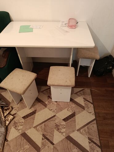 пеленальный столик с ванночкой: Кухонный стол и стул, цвет - Белый