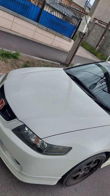 трос капота: Капот Honda 2004 г., Б/у, цвет - Белый, Оригинал