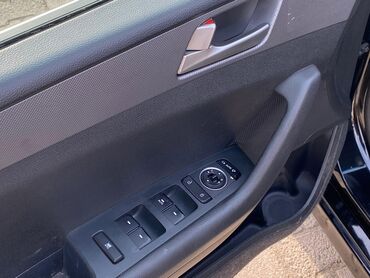 Hyundai: Hyundai Sonata: 2019 г., 2 л, Автомат, Газ, Седан — 7