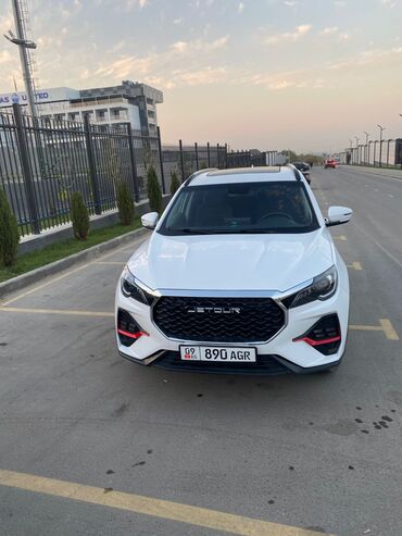 какие машины входят в комфорт яндекс такси в бишкеке: Jetour X70M: 2023 г., 1.5 л, Автомат, Бензин, Кроссовер