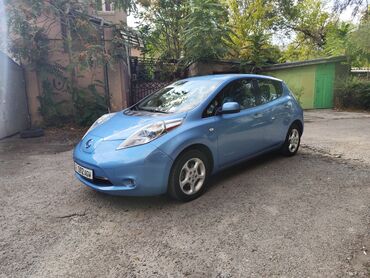 купить авто в кредит без первоначального взноса: Nissan Leaf: 2012 г., 0.1 л, Автомат, Электромобиль, Хэтчбэк