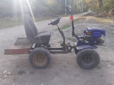 мини бульдозер: Продам мотоблок с адаптером.практически новый.после обкатки.в