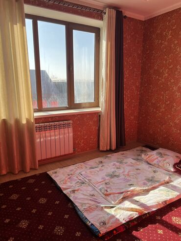 Посуточная аренда домов: Г Манас(Джалалабад) район ГОРБОЛЬНИЦА, центральная улица Просторный — 16