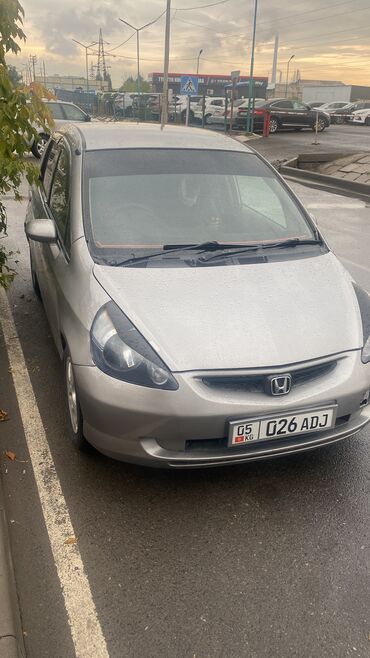 хонда степ газ: Honda Fit: 2004 г., 1.3 л, Вариатор, Бензин, Седан