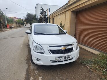 xezer avtomobil krediti 2022: Chevrolet Cobalt: 1.5 l | 2022 il 136000 km Sedan