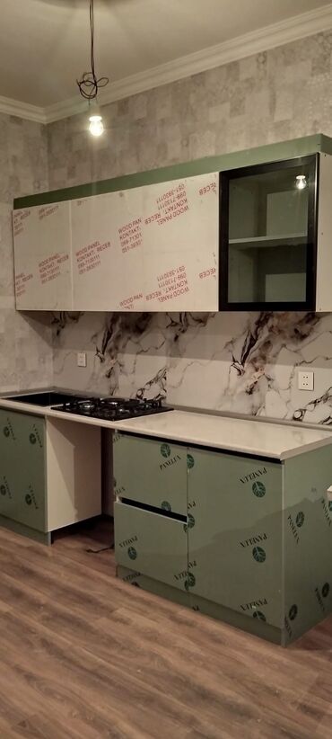 işlənmiş polluq taxtalar: Кухонный гарнитур на заказ, Самозакрывающие петли, Ламинат гладкий, Есть кредит, Бесплатная доставка