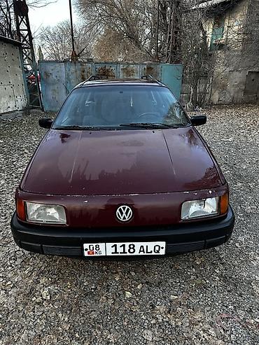 Volkswagen: Volkswagen Passat Variant: 1989 г., 1.8 л, Механика, Бензин, Универсал — 1