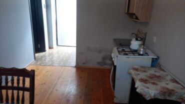 Uzunmüddətli kirayə evlər: 30 kv. m, 1 otaqlı, İnternet, Qaz, İşıq — 4