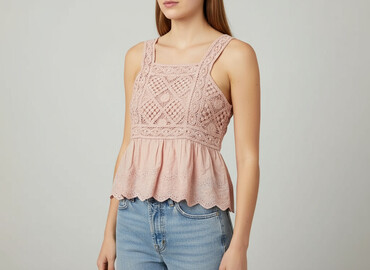 bluzki z krótkim rękawem z falbaną: Women's blouse, size S