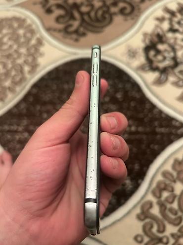 Apple iPhone: IPhone X, 64 GB, Barmaq izi — 8