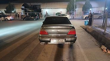 автомобиль пассат: Daewoo Nexia: 2002 г., Кол менен иштөөчү, Бензин — 2