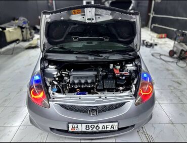 чехол хонда жаз: Honda Jazz: 2005 г., 1.3 л, Механика, Бензин, Хетчбек