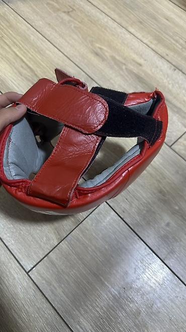 бокса: Боксерский шлем adidas, красный. - Назначение: тренировки и спарринги — 4