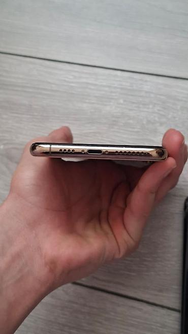 iphone ikis: İki telefon bir yerdə satılır – iPhone XS Max və Samsung Galaxy S20 — 8