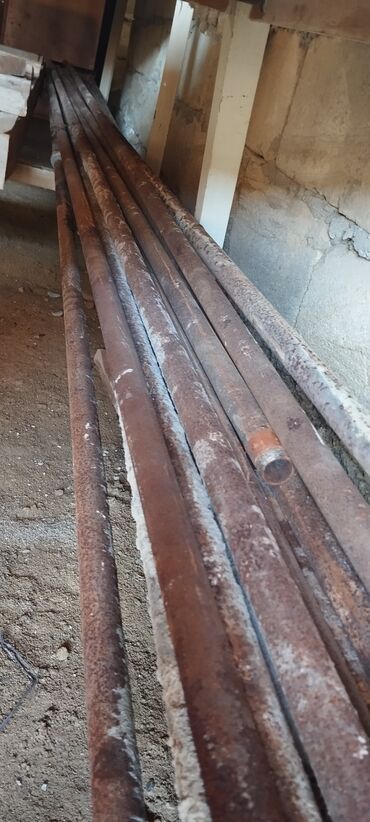Borular və şlanqlar: Metal, Şlanq, İşlənmiş, Məişət, Qaz üçün, Ünvandan götürmə