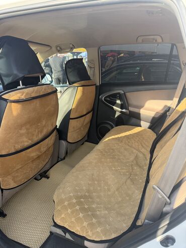 Toyota: Toyota RAV4: 2008 г., 2.4 л, Автомат, Бензин, Внедорожник — 6