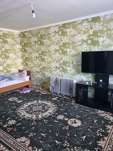 дома аламедин 1: Срочно продаю дом 🏠 адрес Бакай ата село Ак Добо 10 комната 2 кладовка — 10