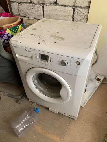 Mətbəx texnikası: Paltaryuyan maşın Beko, 5 kq, Ehtiyat hissələri kimi, Avtomat, Qurutma var, Kredit yoxdur, Ünvandan götürmə