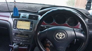 красные машины: Toyota Windom: 2002 г., 3 л, Автоматические, Бензин, Седан